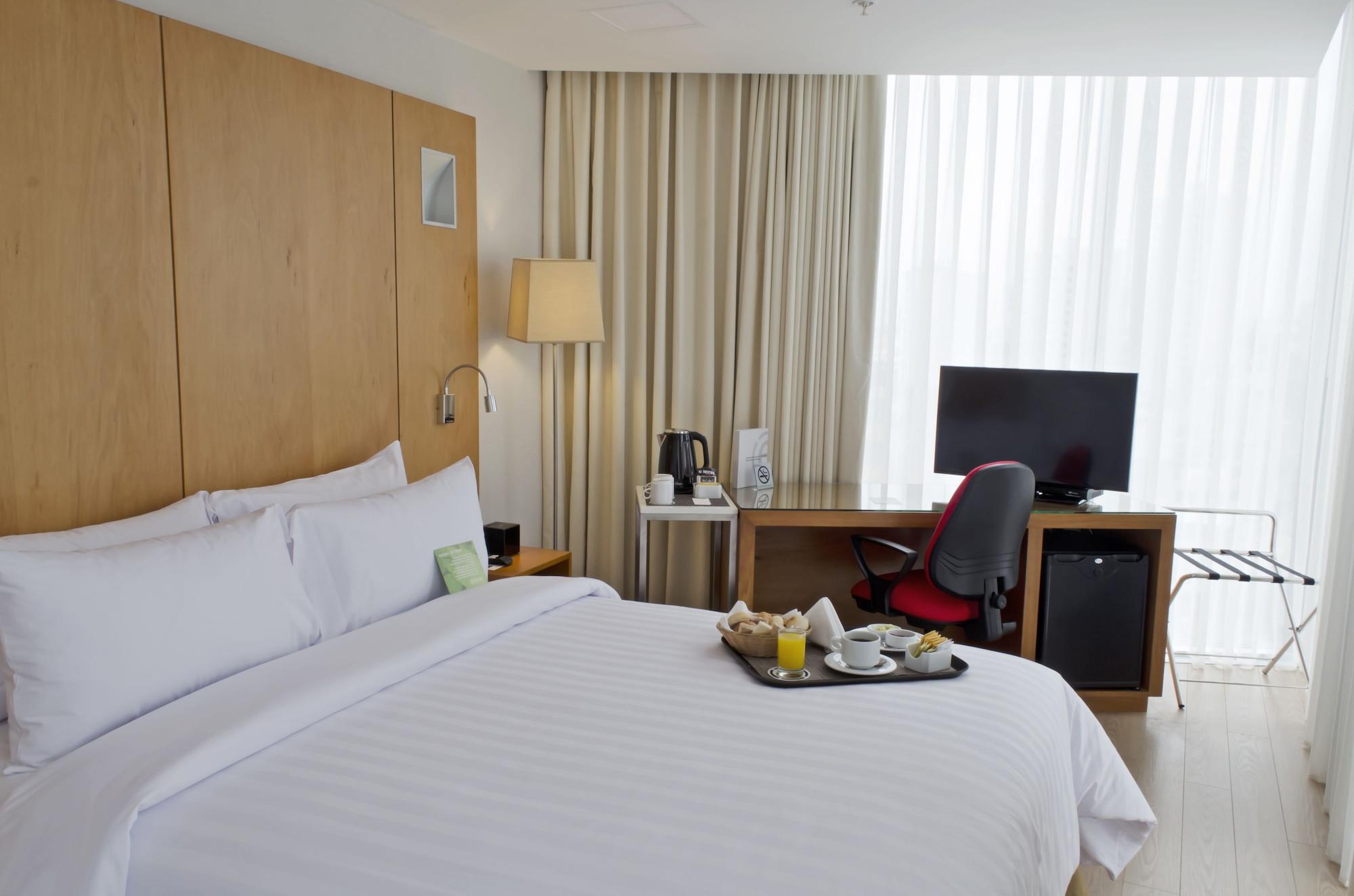 Ramada Encore By Wyndham Lima San Isidro Kültér fotó