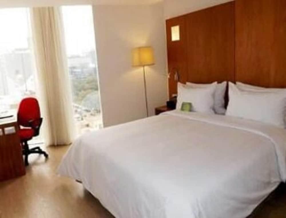 Ramada Encore By Wyndham Lima San Isidro Kültér fotó