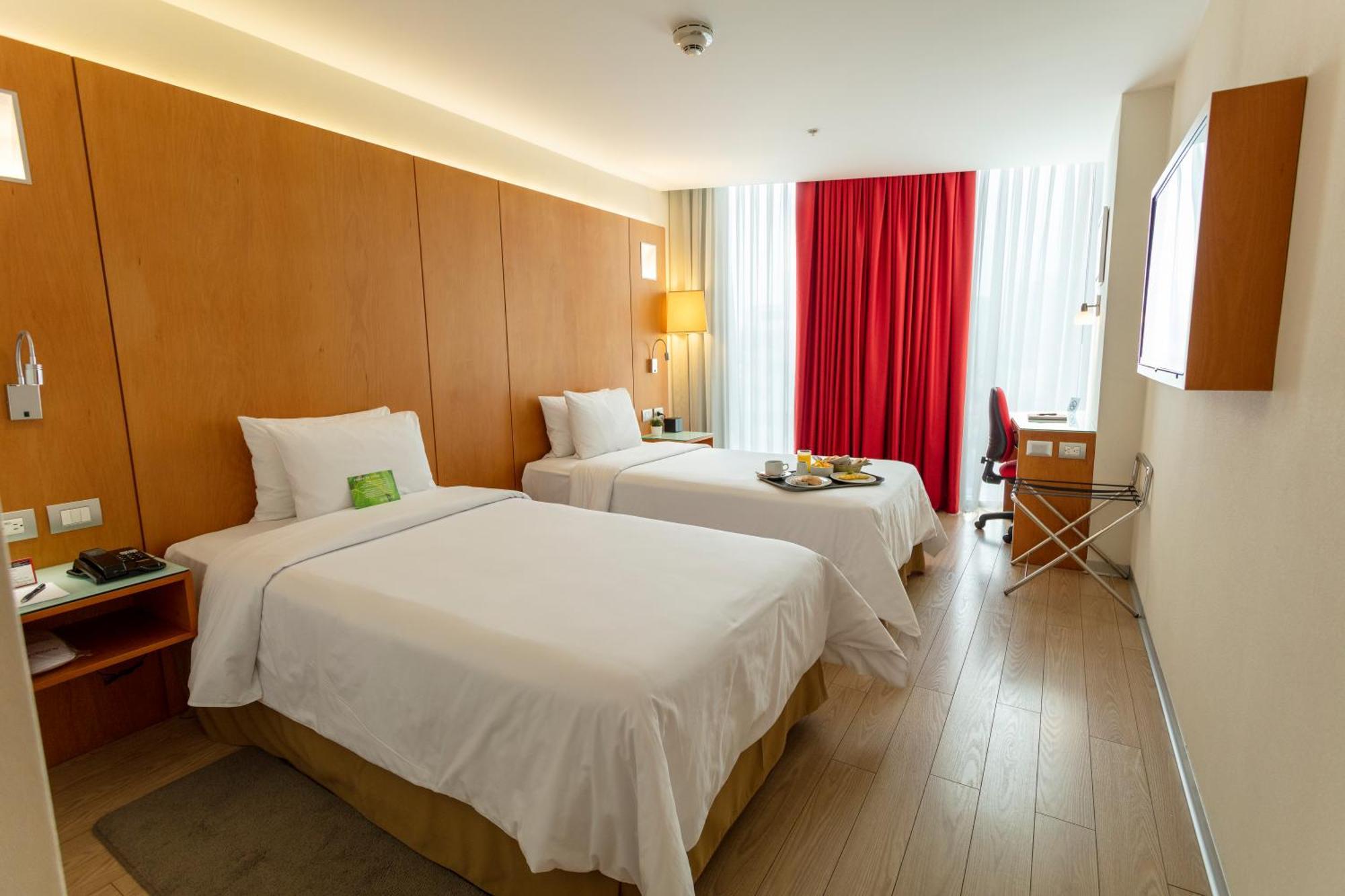 Ramada Encore By Wyndham Lima San Isidro Kültér fotó